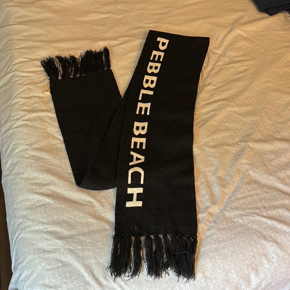 Pebble Beach ⛳️ Charcoal Scarf 🧣